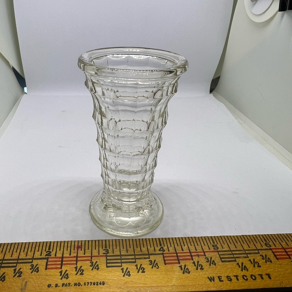 Clear Crown Depression Glass Bud Vase. Art Deco. EUC